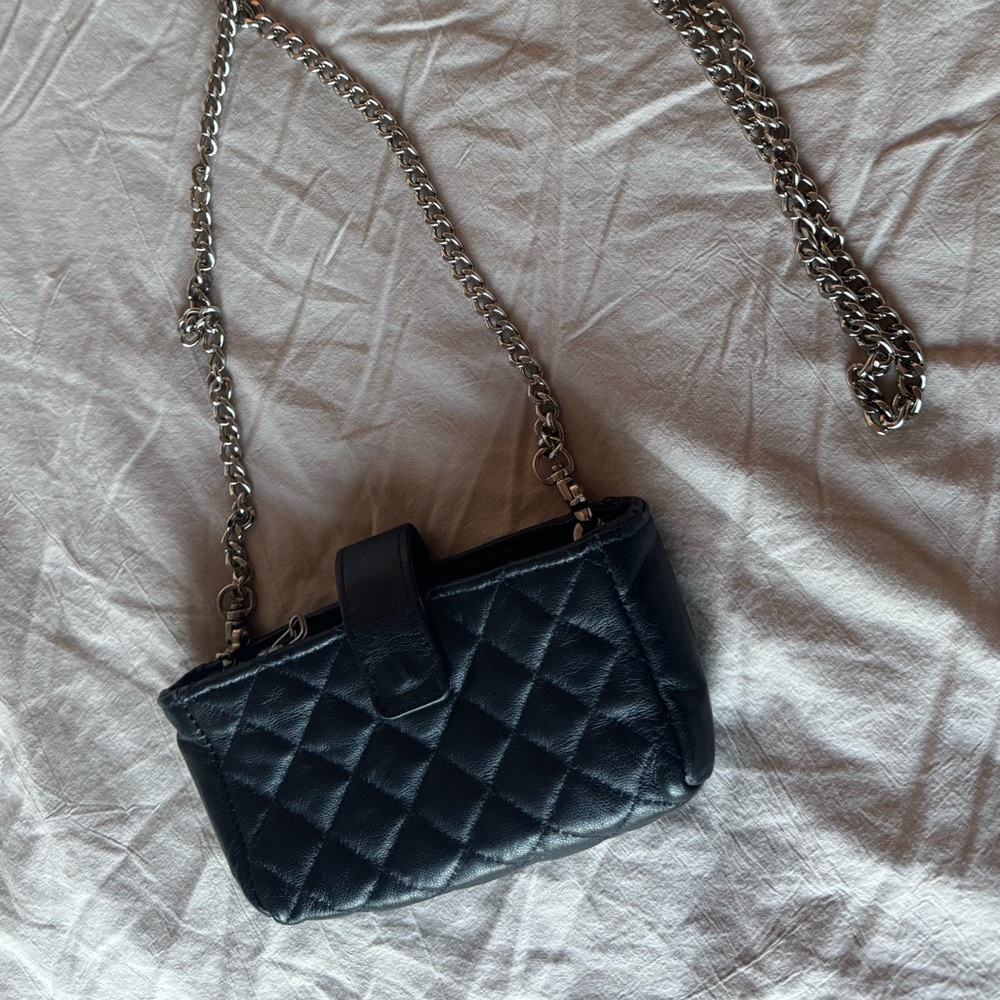 Quilted Leather Crossbody mini Bag with Silver Chain Strap